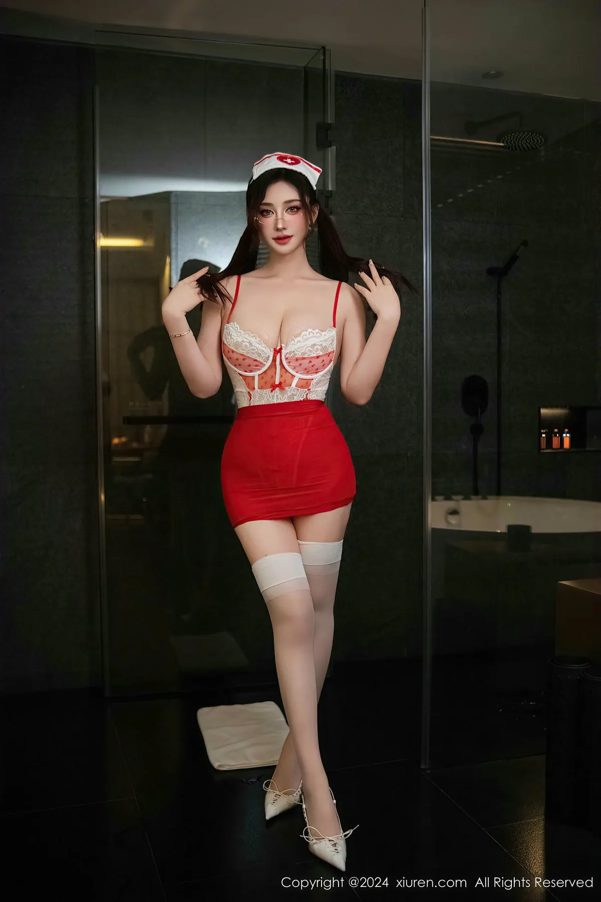 XiuRen秀人网 No.9316 蕾蕾醒了没
